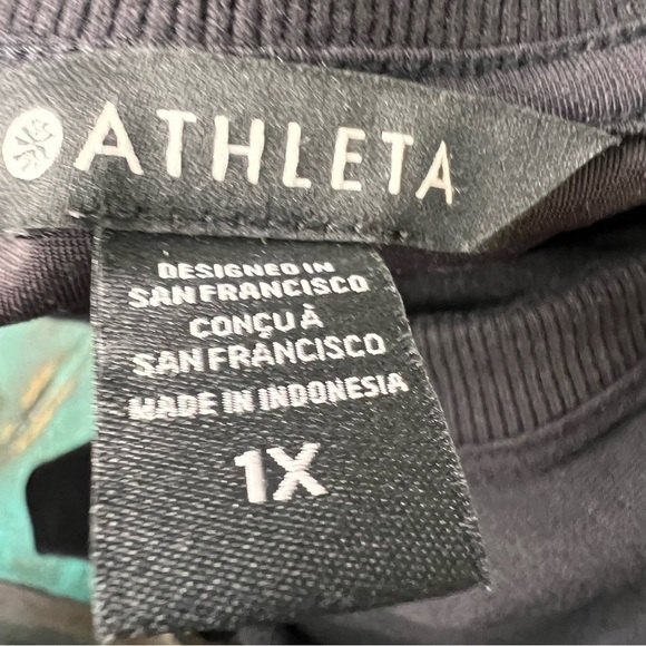 Athleta Retroplush Velvet Crewneck Sweatshirt Black Snap Button Side Slit - Picture 11 of 13